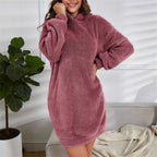 Robe à capuche et manches longues en peluche pour femme