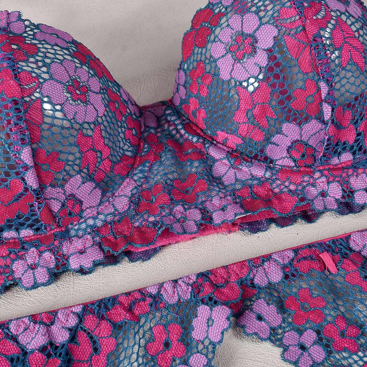 Maillot de Bain Bikini Brodé Contraste de Couleurs pour Femmes