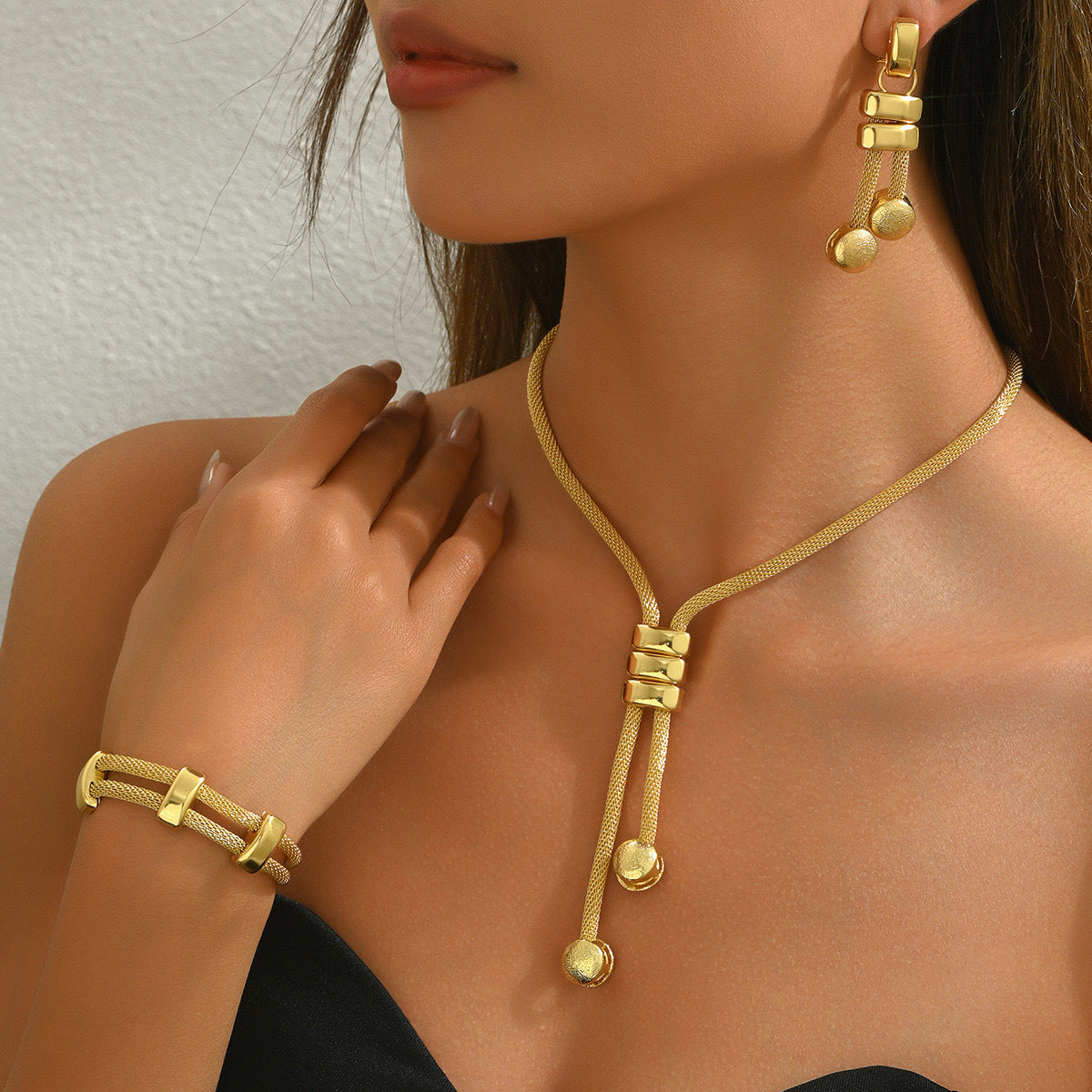 Parure de bijoux pour femme Collier long et bracelet géométrique plaqués or 18 carats