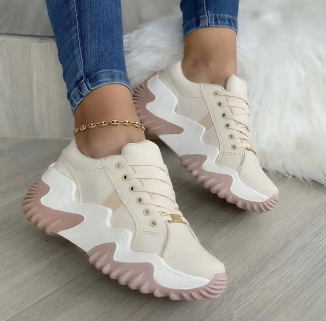 Chaussures de sport à lacets pour femme Main Image