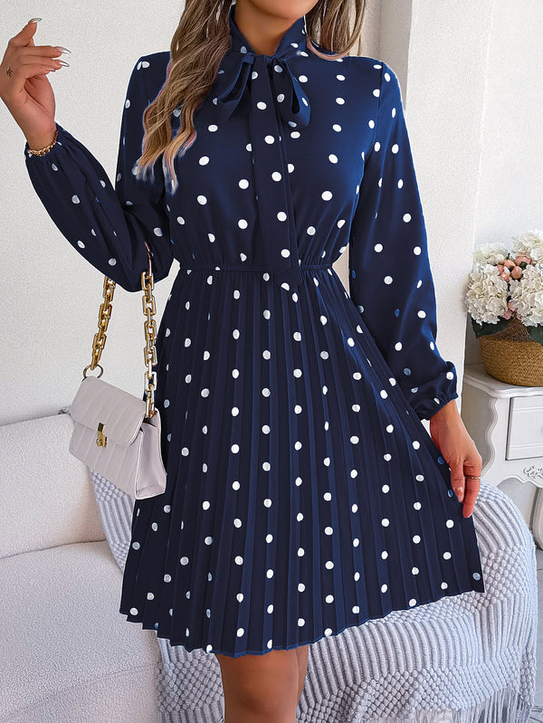 Robe longue plissée à pois et taille nouée à manches longues pour femme