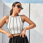 Débardeur court slim col rond à surpiqûres contrastantes pour femme
