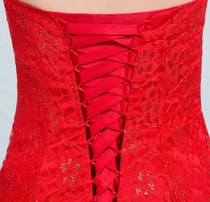 Robe de mariée sirène en dentelle sequinée à la taille