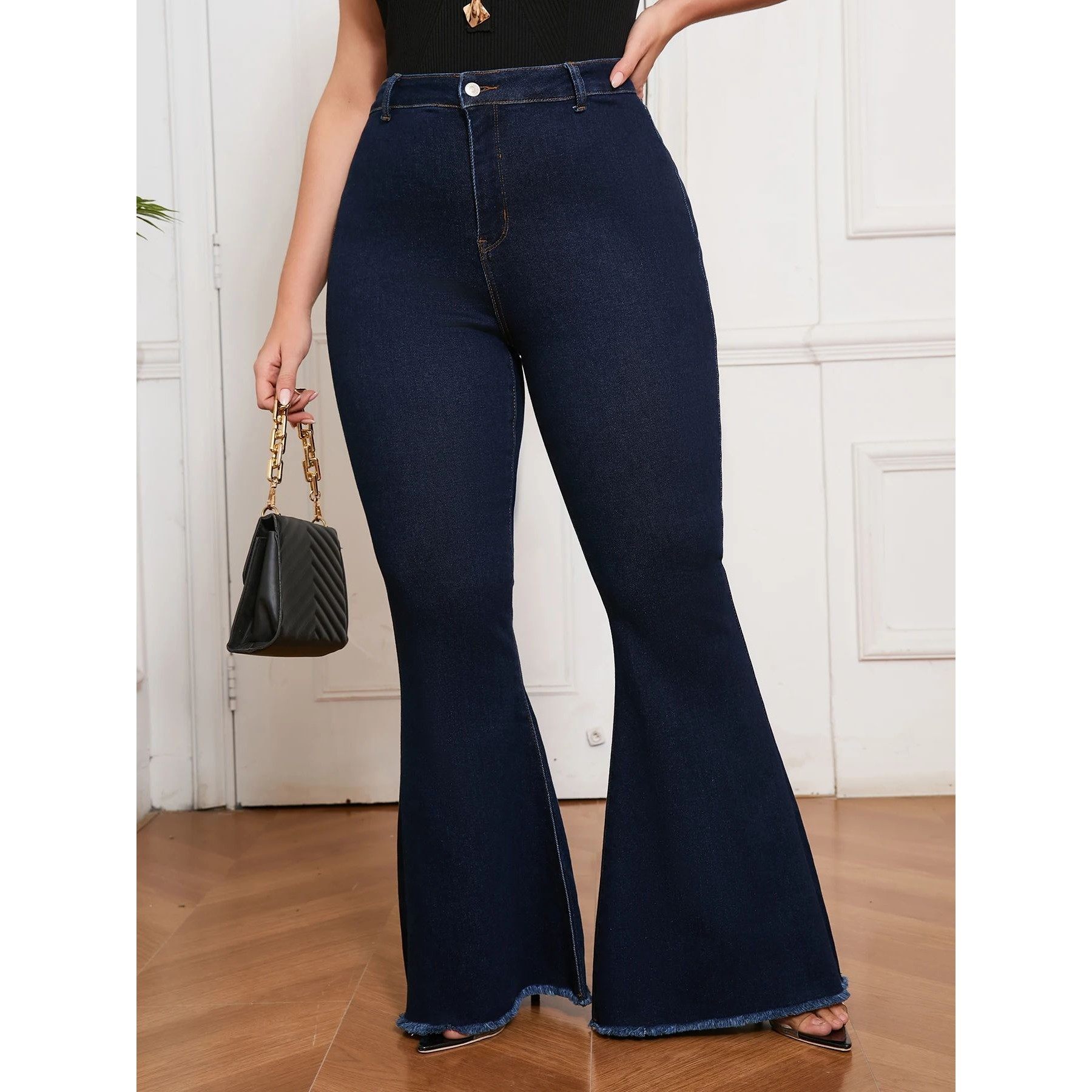 Jeans évasé taille haute grande taille femme à coupe ajustée Sret