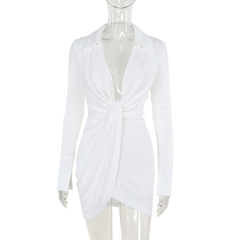 Robe femme sexy à col en V et manches longues.