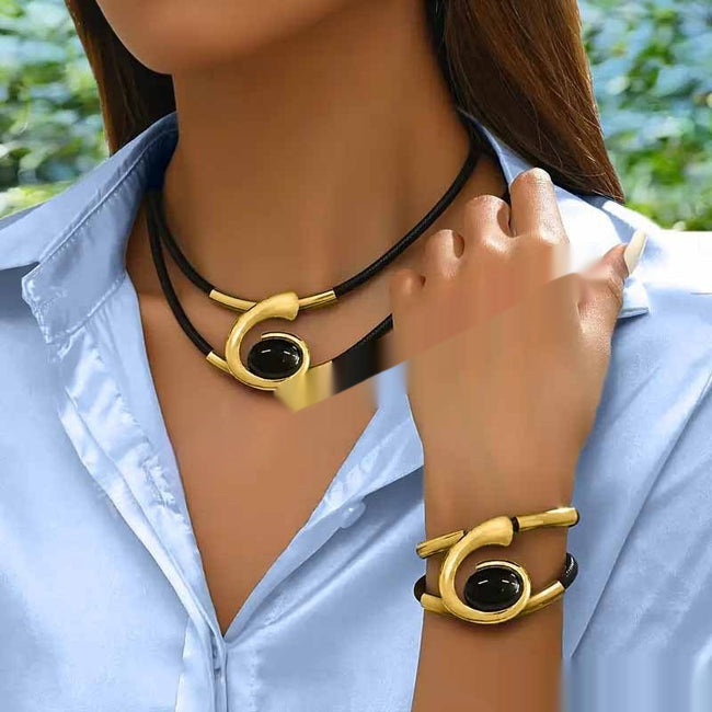 Mode bohème Personnalité et créativité Bijoux en fer Costume Femme Hover Image