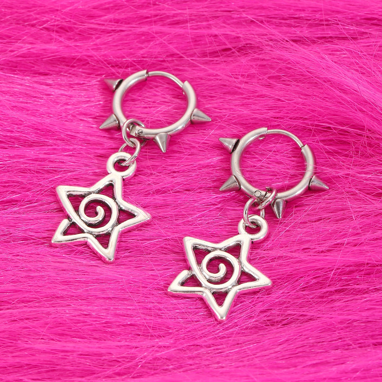 Boucles d'oreilles pendantes vintage gothiques avec nœud papillon et rivet, style punk, pour femmes