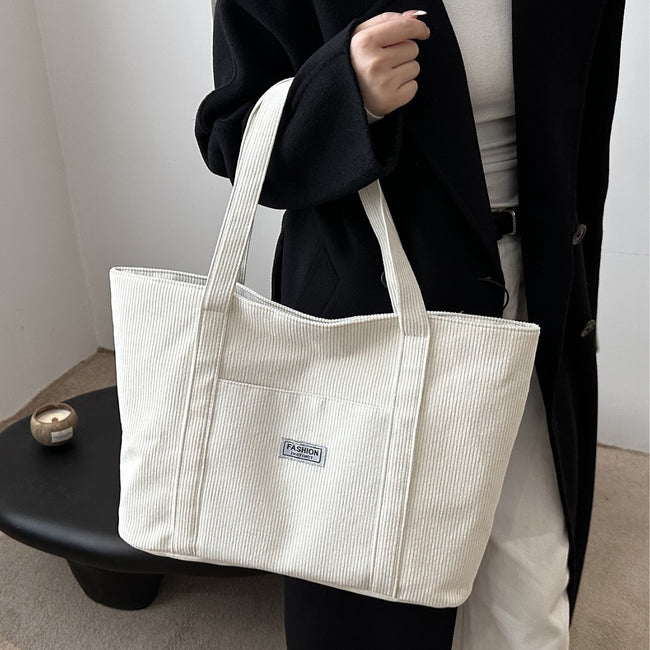 Grand sac fourre-tout en velours côtelé de grande capacité pour femme Hover Image