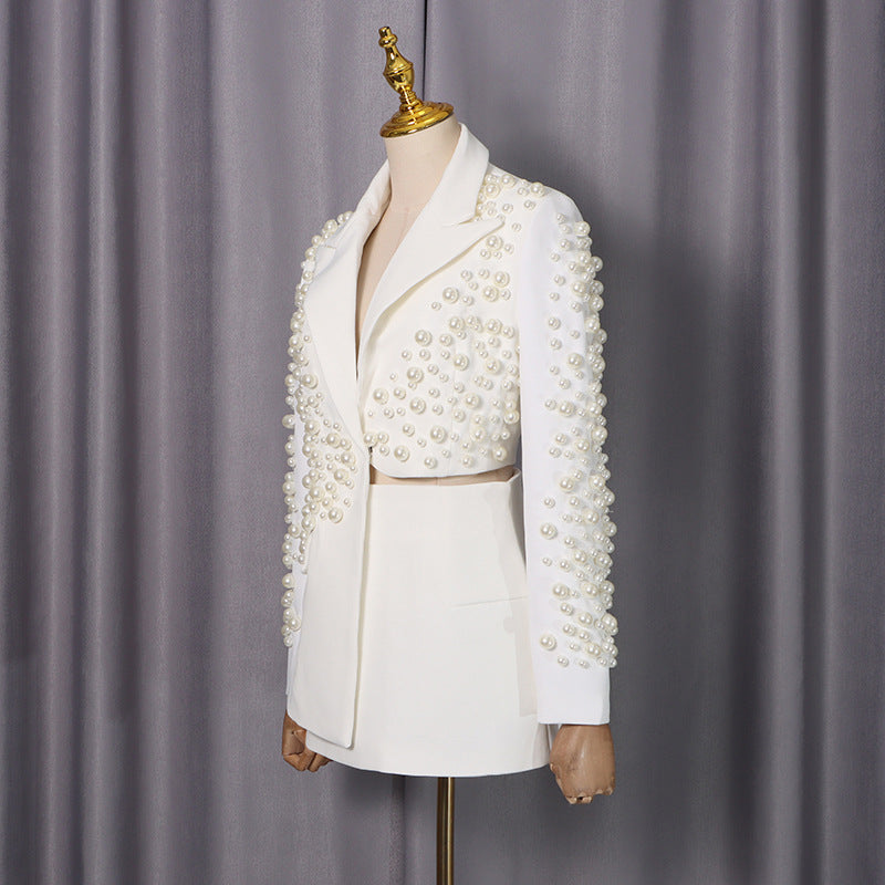 Ensemble deux pièces tailleur femme blazer et jupe perles brodés à la main