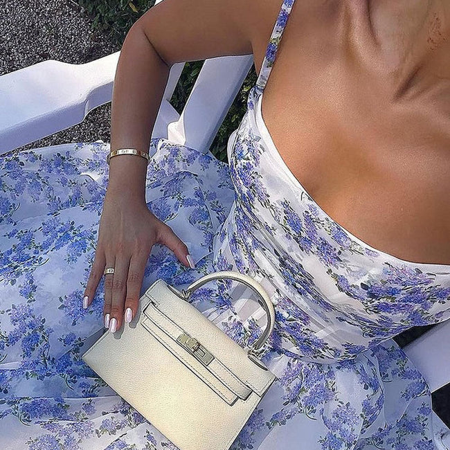 Robe florale décontractée, élégante et à la mode Main Image