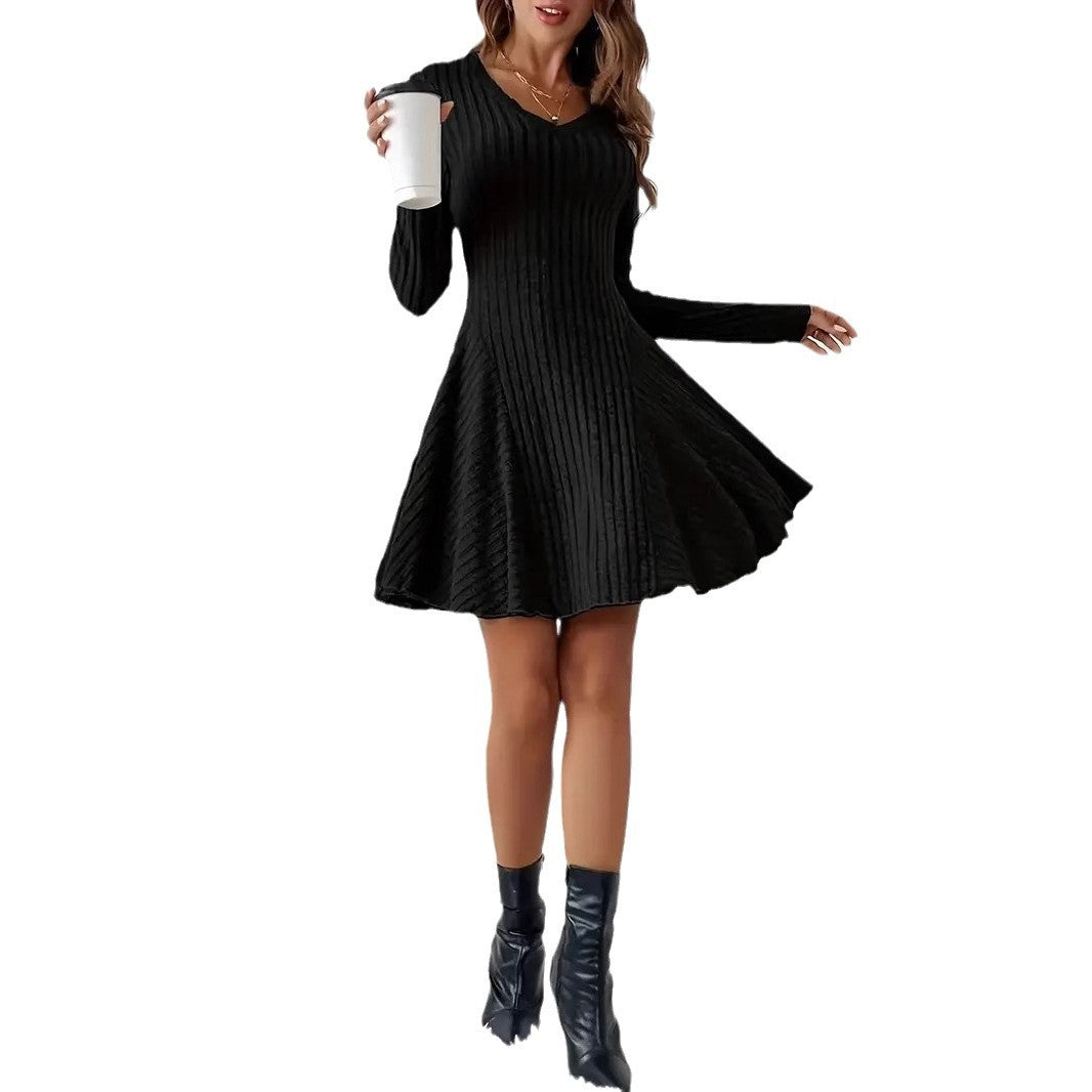Robe pull à col en V en maille française pour femme