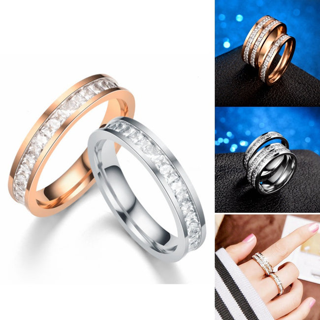Bague en acier inoxydable avec strass tendance pour femme Hover Image