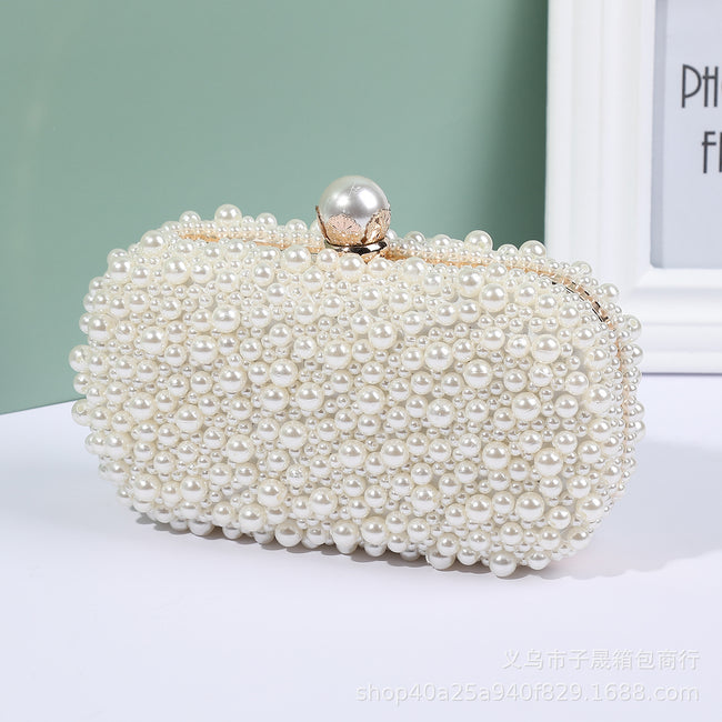 Sac de soirée en perles pour femme avec fermoir et surface souple Hover Image