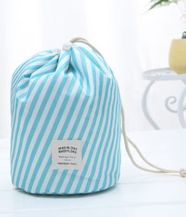 Trousse de toilette et trousse à maquillage classiques