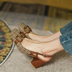 Chaussures à talon épais Baotou colorées pour femmes