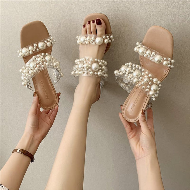 Sandales à talon épais en cristal transparent avec rivets pour femmes Hover Image