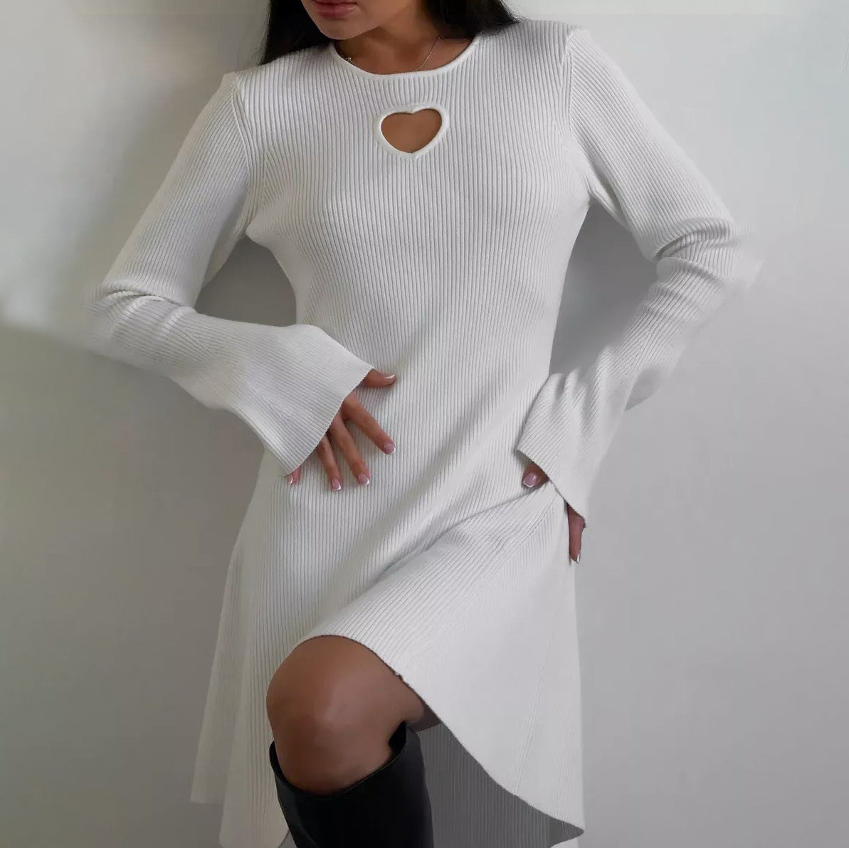 Robe Femme Col Rond Imprimé Coeur Évidé Taille Serrée