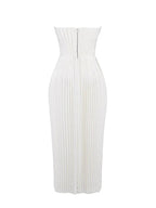 Robe plissée élégante sans manches à col en V