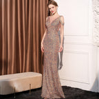 Robe longue sirène cintrée à sequins