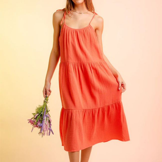 Robe salopette femme avec jupe et empiècements Hover Image