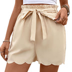 Short en dentelle festonnée de couleur unie pour femme