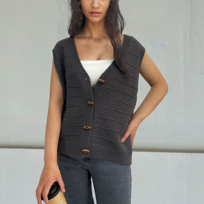 Gilet Femme Tricoté Col V Sans Manches Boutons Corne Main Image