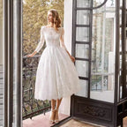 Robe de mariée mi-longue slim manches longues