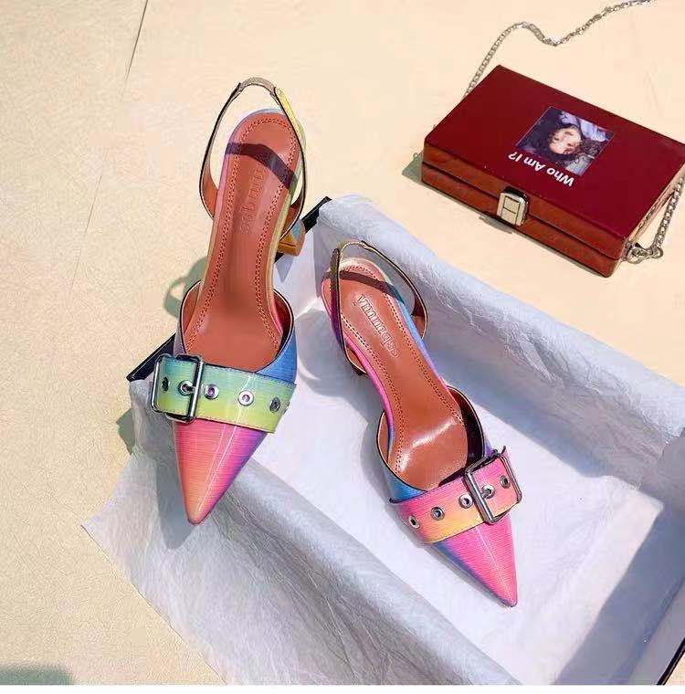 Talons hauts pointus en strass style fée