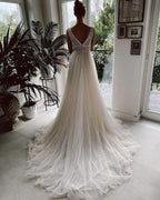 Robe de mariée en dentelle transparente, cintrée, en maille, pour la plage ou l'extérieur