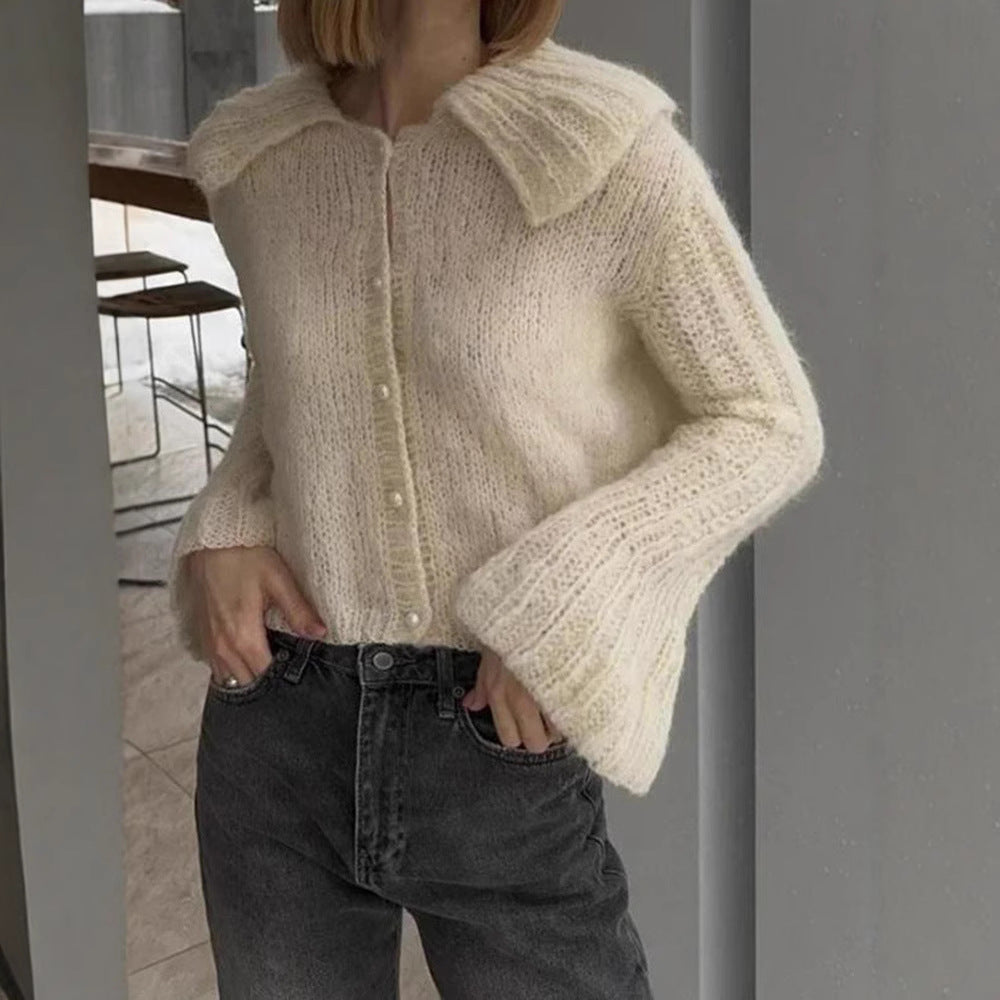 Pull-over à manches cloches et revers courts pour femme