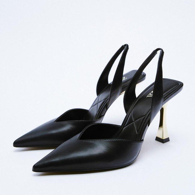 Nouveaux Escarpins Pointus Nude pour Femmes Main Image
