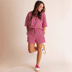 Nouvel ensemble deux pièces pour femme, décontracté et confortable, style européen et américain, chemise à carreaux à manches courtes et short.