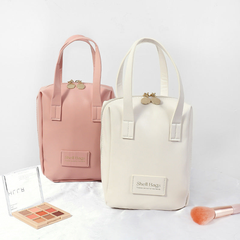Pochette à Maquillage Cœur Girly en Coquille d'Œuf Imperméable pour Produits de Soin, Grande Capacité