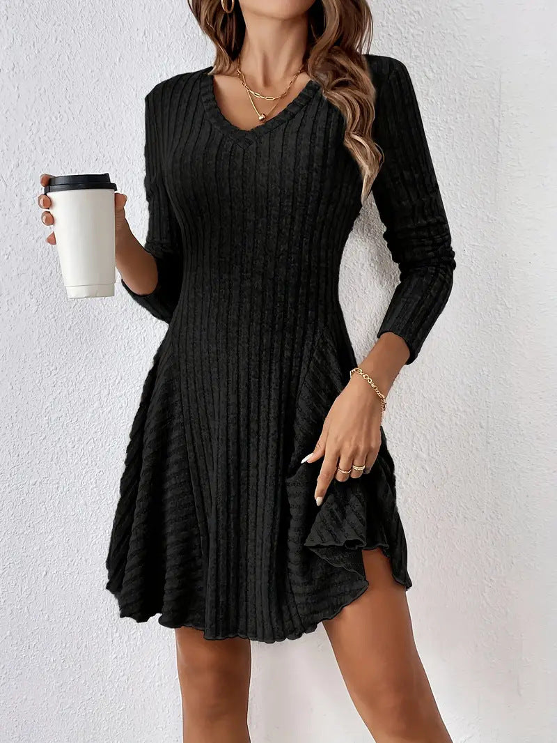 Robe pull à col en V en maille française pour femme