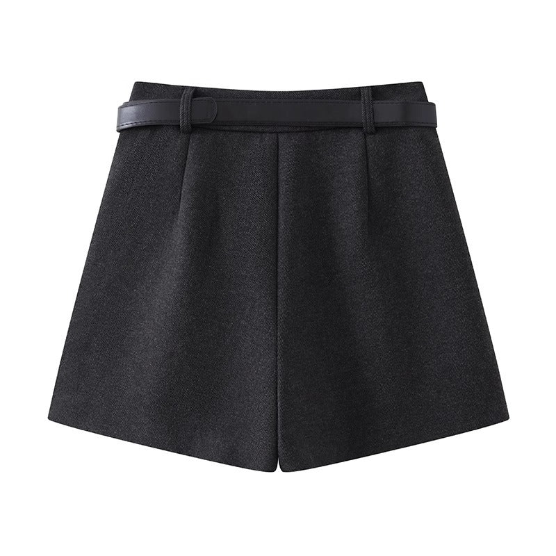 Shorts de costume tendance en laine pour femme
