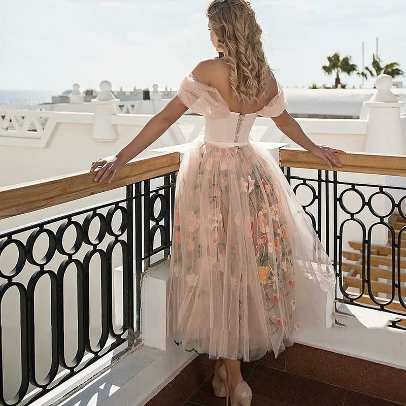 Nouvelle robe de mariée européenne et américaine en dentelle élégante et tempérament