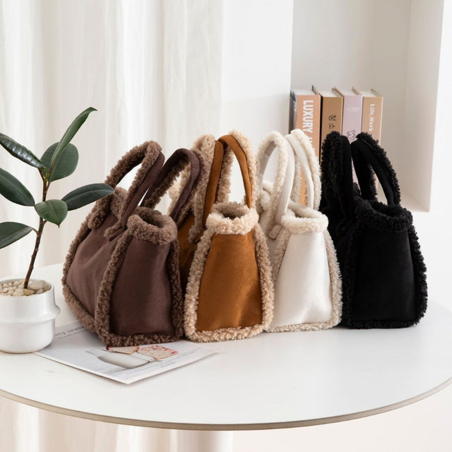 Sac fourre-tout en peluche pour femme Main Image