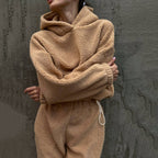 Ensemble deux pièces en molleton polaire à col rond, pull à manches longues et pantalon de costume élégant