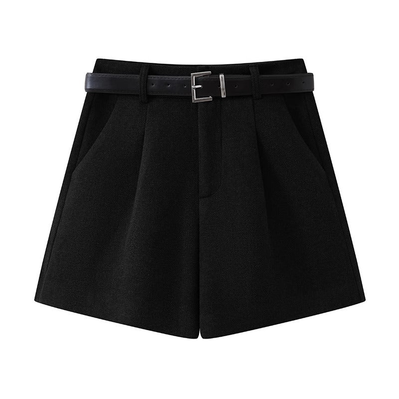 Shorts de costume tendance en laine pour femme