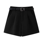 Shorts de costume tendance en laine pour femme