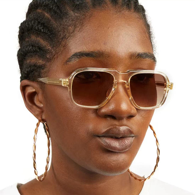 Lunettes de soleil de conduite vintage avec grandes montures pour hommes et femmes Main Image