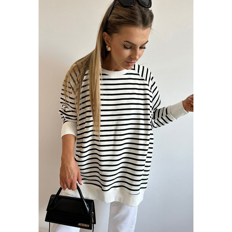 Haut pull à rayures et col rond pour femme