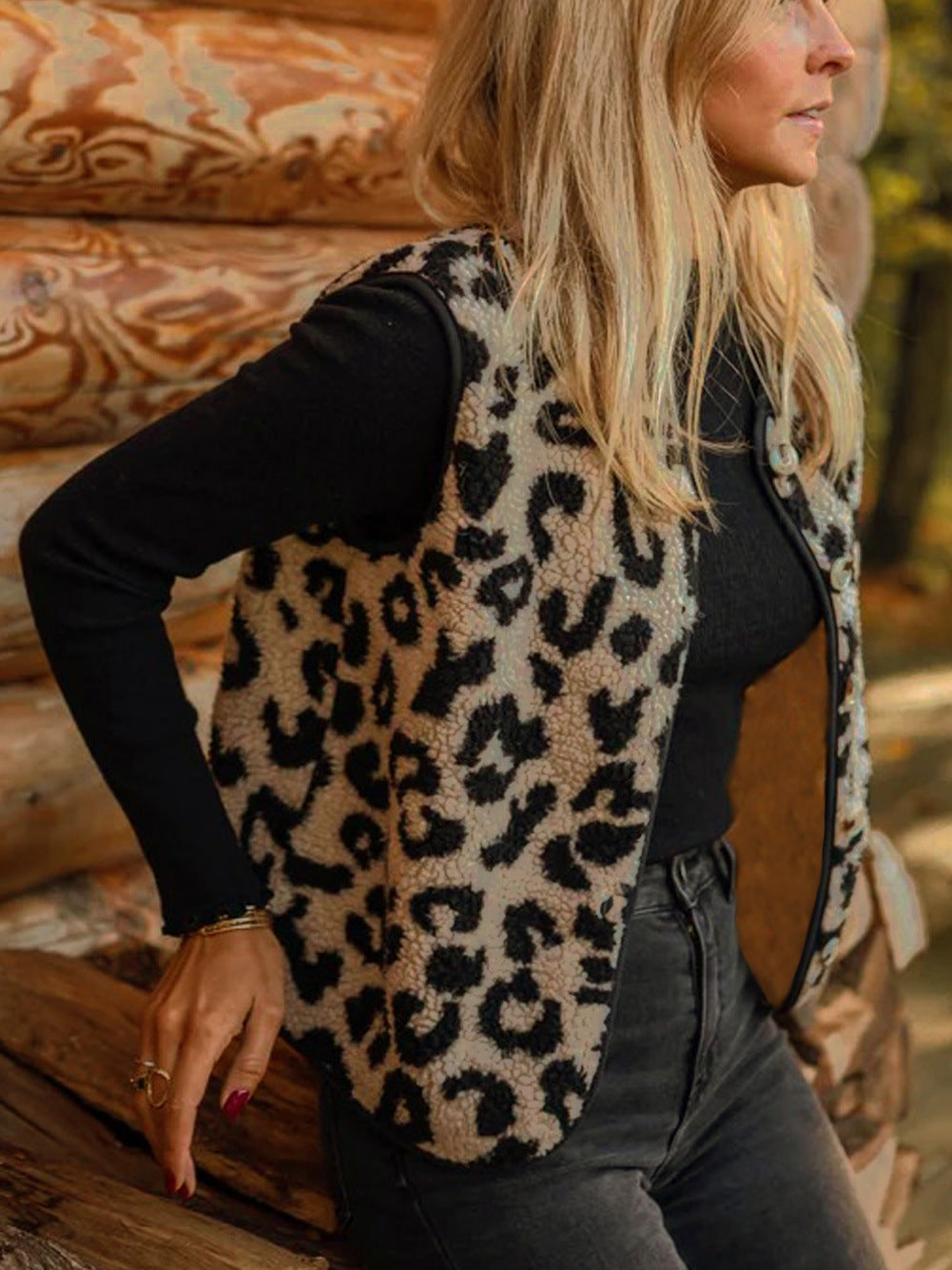 Gilet élégant en fourrure de léopard pour femme