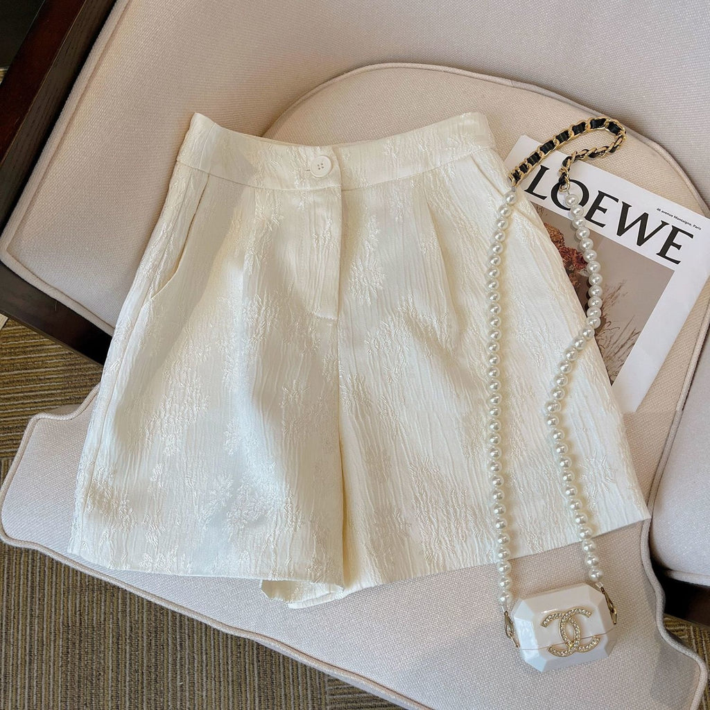 Shorts de costume jacquard noir style Chanel pour femme