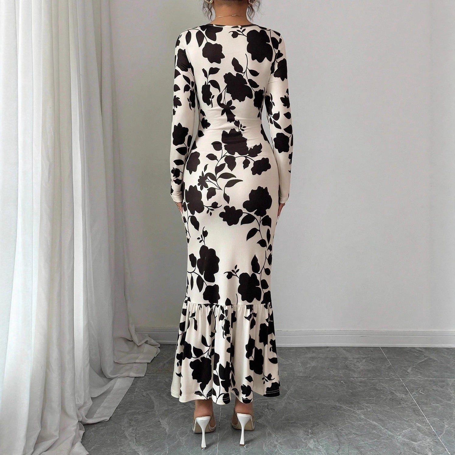 Robe élégante à manches longues pour femme