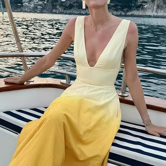 Robe sans manches unie dégradée pour femme Hover Image