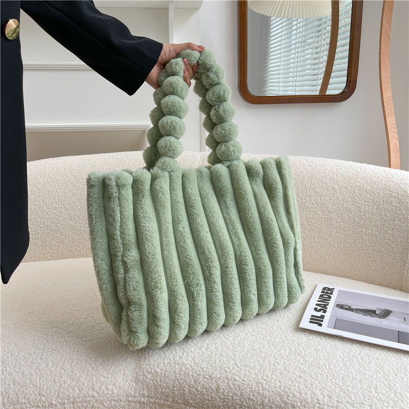 Nouveau Sac à Main en Peluche Portable Grande Capacité à Bandoulière Unique pour Femmes