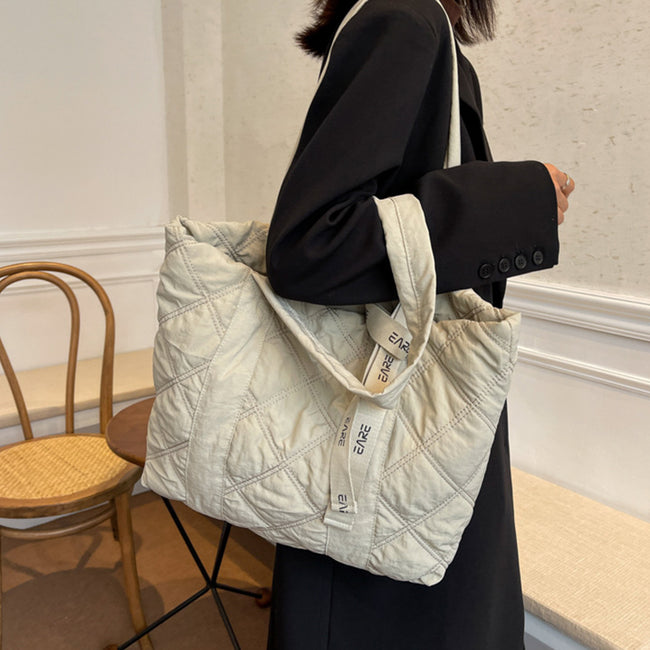 Sac fourre-tout d'hiver pour femmes, sac à bandoulière losange, sac de shopping de grande capacité pour les trajets quotidiens, sacs à main personnalisés Main Image