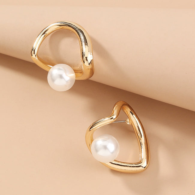 Boucles d'oreilles perles creuses pour femmes, boucles d'oreilles simples, rétro et tendance Hover Image