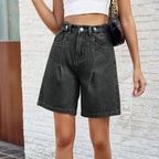Short en jean pour femme avec taille ajustable, modèle tendance pour l'été.